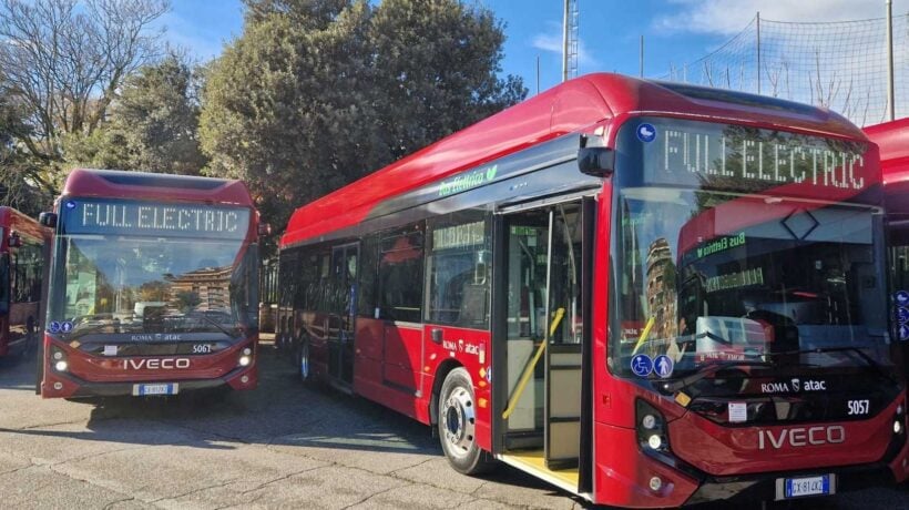 A Roma i bus elettrici si scaricano col caldo