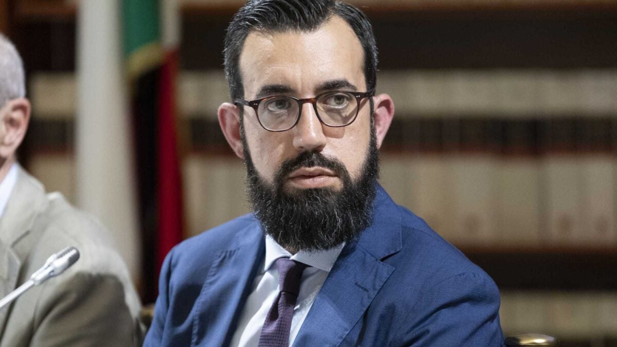 Jacopo Coghe: «Vittoria, via il gender dalle classi. Ma già vogliono aggirare la legge»