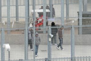 Sui risarcimenti agli stranieri nei Cpr la Cassazione prende una cantonata