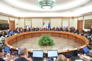 Al Csm continua la solita spartizione