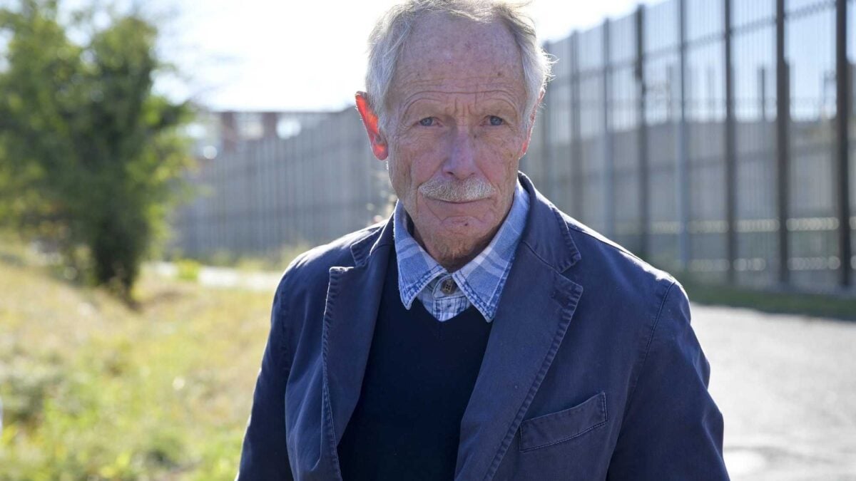 La tribù progressista caccia De Luca. Ma come in Urss «non c’è censura…»