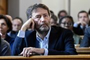 È il solito disco rotto: Franceschini rilancia l’allarme democratico