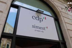 Simest inaugura la sede di Bari: «Più sostegno alle imprese del Sud»