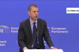 Migrazione, Ciriani: «L’Europa ha fatto un bagno di realismo, fenomeno che non si può più subire»