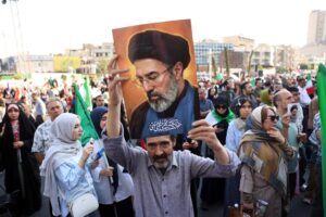 Teheran apre all’accordo se gli Usa scongelano beni per 24 miliardi di dollari