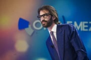 La faida tra i figli di Del Vecchio fa male al colosso fondato dal papà