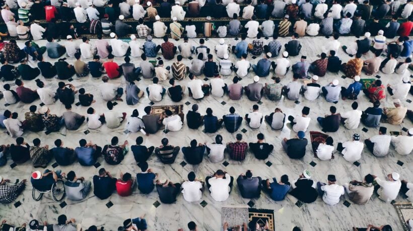 Apriamo gli occhi: per gli islamici siamo servi