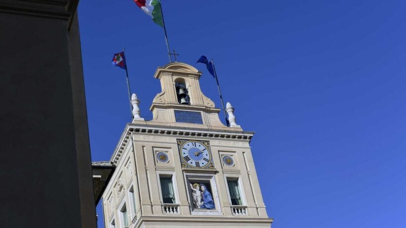 Le grandi idee della Repubblica sono fuggite come i cavalli