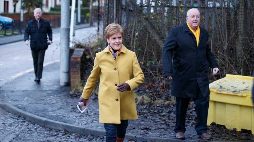 Tegola pure per la Sturgeon: condannato l’ex marito dell’ultrà scozzese pro Ue