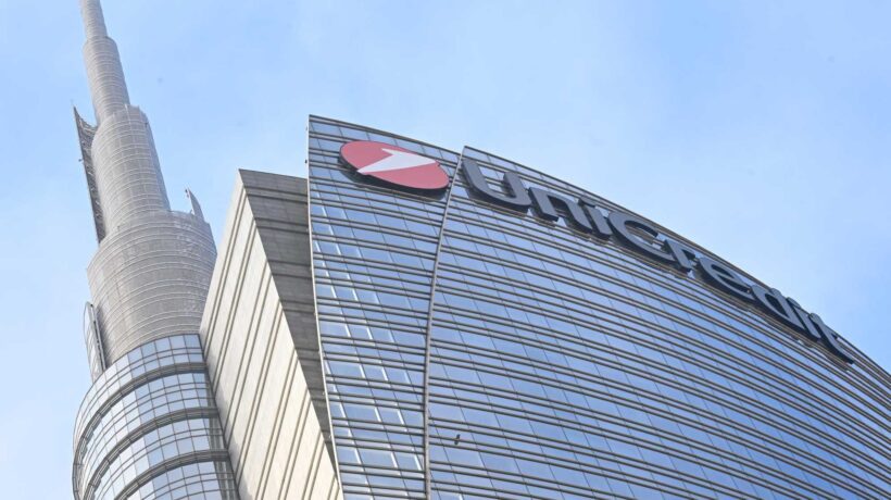 La scalata di Unicredit supera le attese. La Germania s’infuria