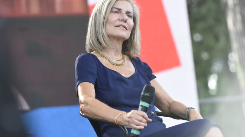 Elena Basile, la meteora autoproclamata dea del dissenso