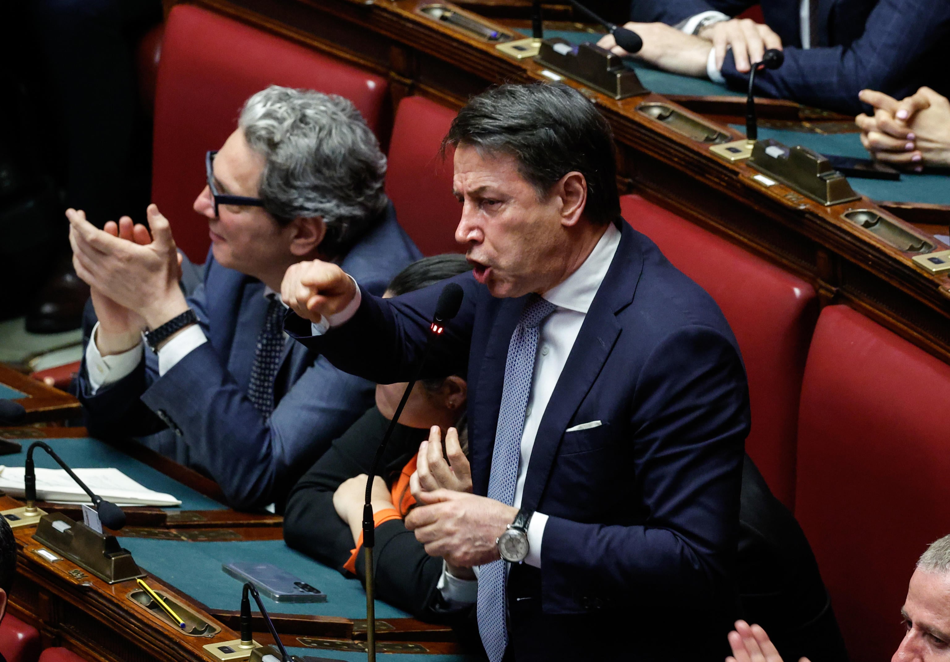 ecco la carta la campagna vaccinale part236 senza sapere gli effetti avversi da Laverita.info ecco la carta la campagna vaccinale part236 senza sapere gli effetti avversi
