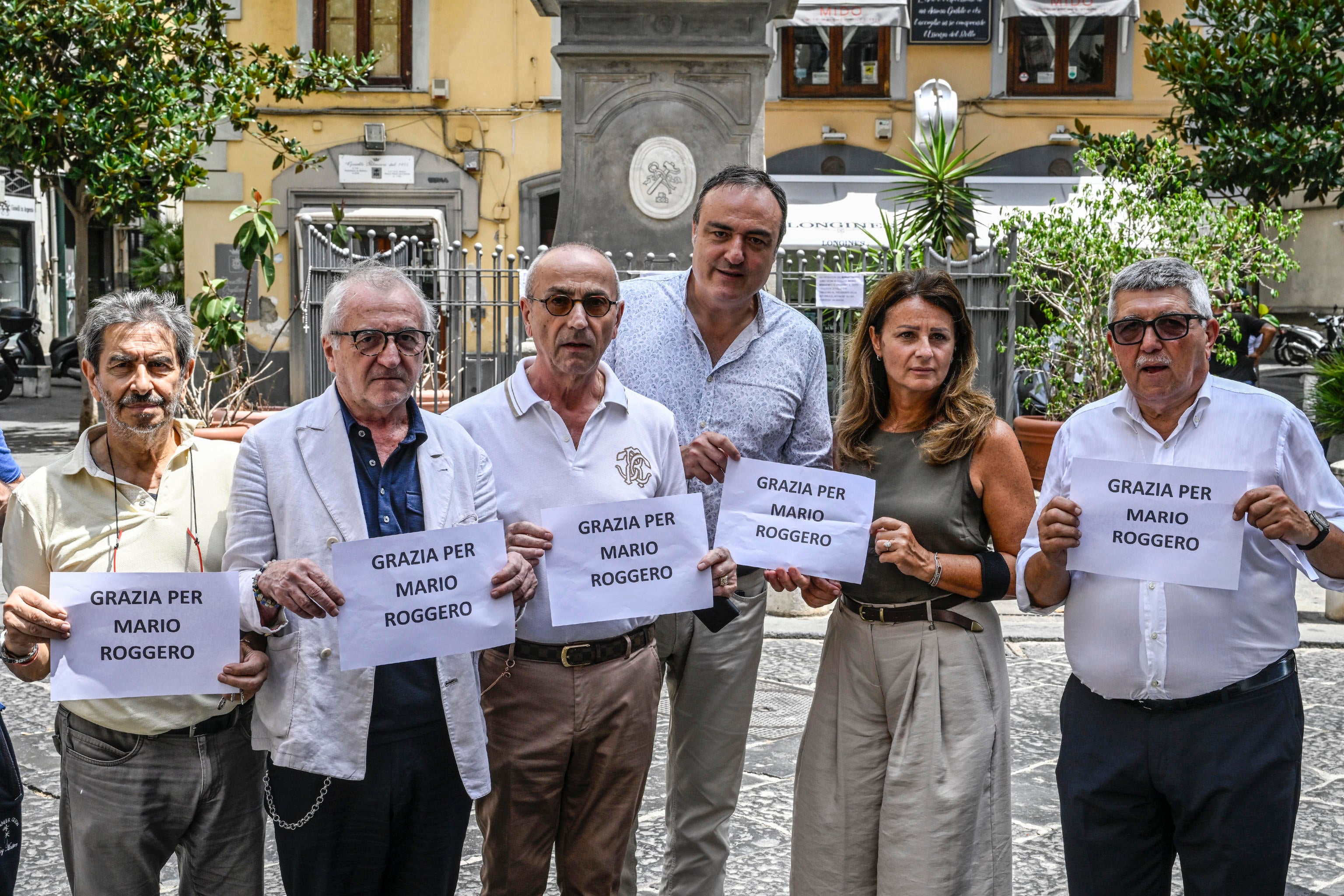 l8217italia sfida mattarella dai la grazia a roggero da Laverita.info l8217italia sfida mattarella dai la grazia a roggero