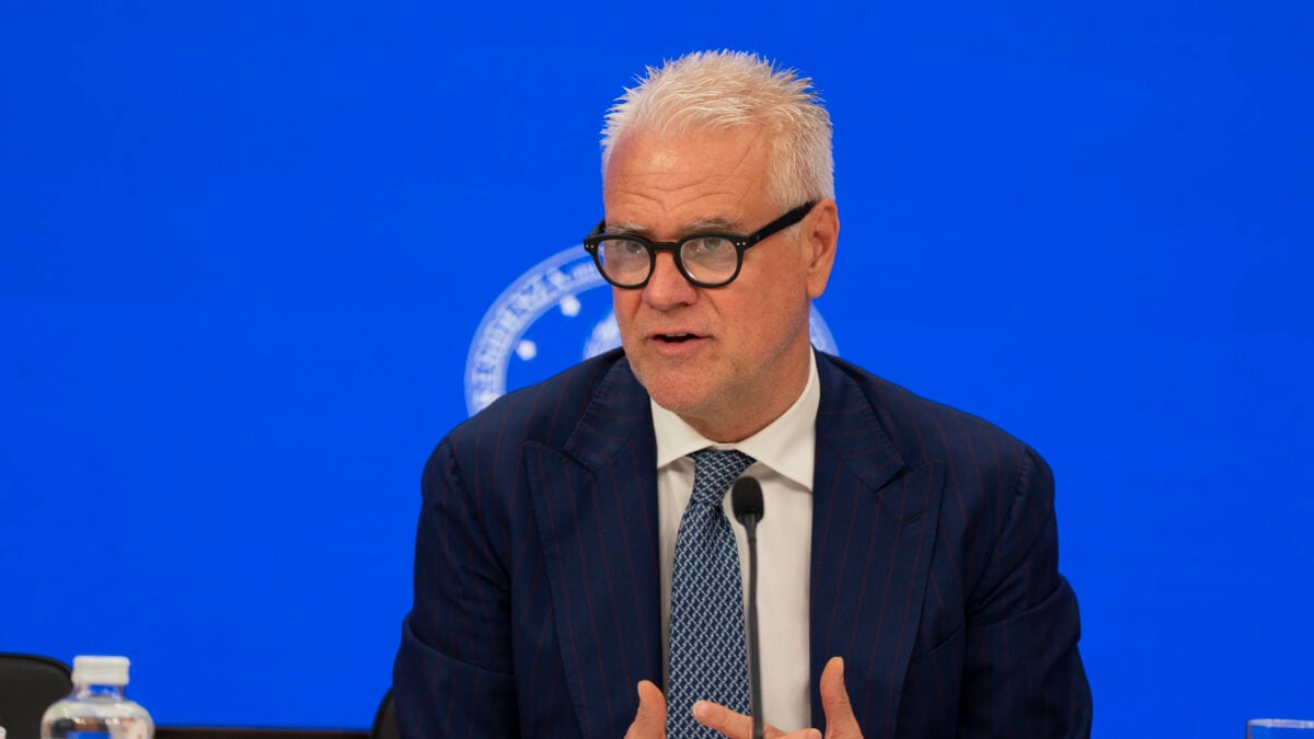 Contratti pubblici. Zangrillo: «La sinistra ha puntato sulla paga minima. Con noi salari su del 18%»