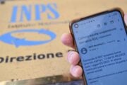 I «poveri» del Reddito di cittadinanza grillino: 46 milioni ad assassini e terroristi in carcere