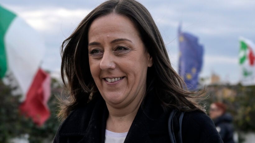 La sceriffa dem anti Airbnb Sara Funaro, sindaco di Firenze, fa l’Airbnb in città