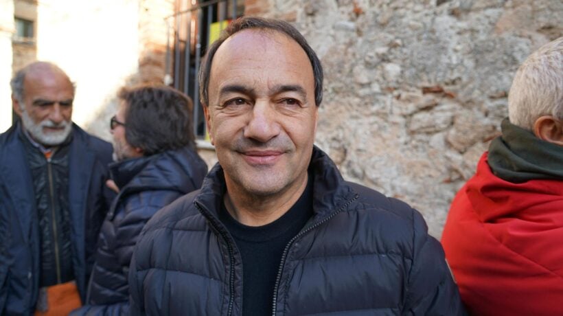 Mimmo Lucano ritorna sindaco di Riace finché non si esprime la Cassazione