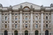 Piazza Affari vola, ma le società scappano