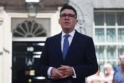 Downing Street accoglie Burnham che promette di dare un tetto a tutti