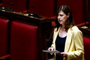 Il Pd condanna pure la solidarietà per Roggero: «Tutta propaganda sulla sicurezza»