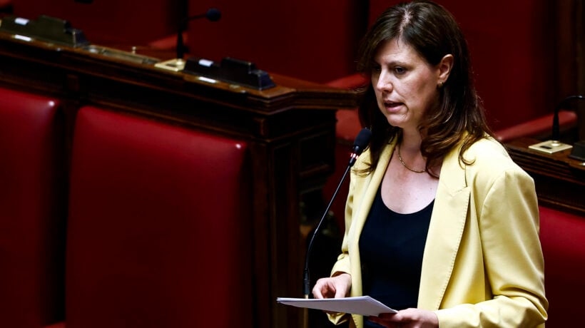 Il Pd condanna pure la solidarietà per Roggero: «Tutta propaganda sulla sicurezza»