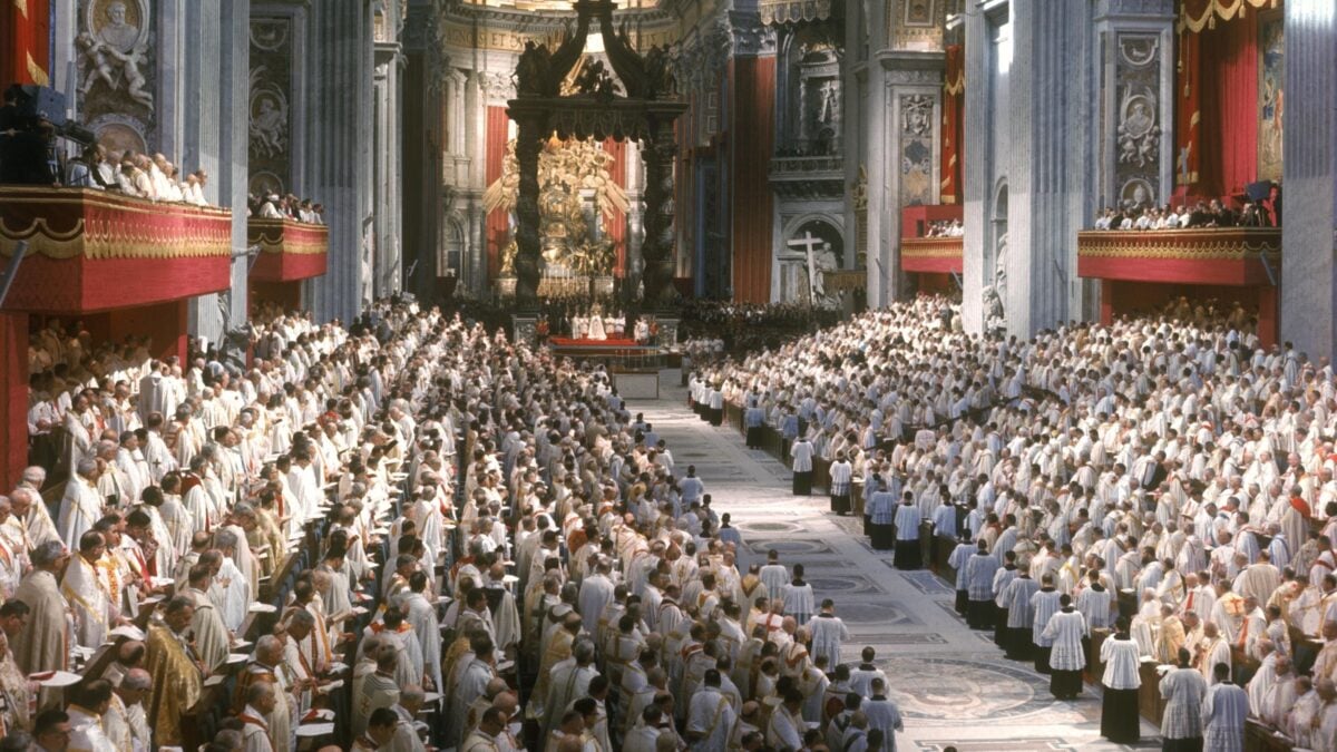 La piaga della fede politicizzata è figlia di un equivoco sul Vaticano II