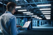 L’intelligenza artificiale fa salire il conto: così l’era dei device low cost rischia di finire