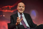Eni accelera: fa il pieno di profitti e aumenta la produzione di gas