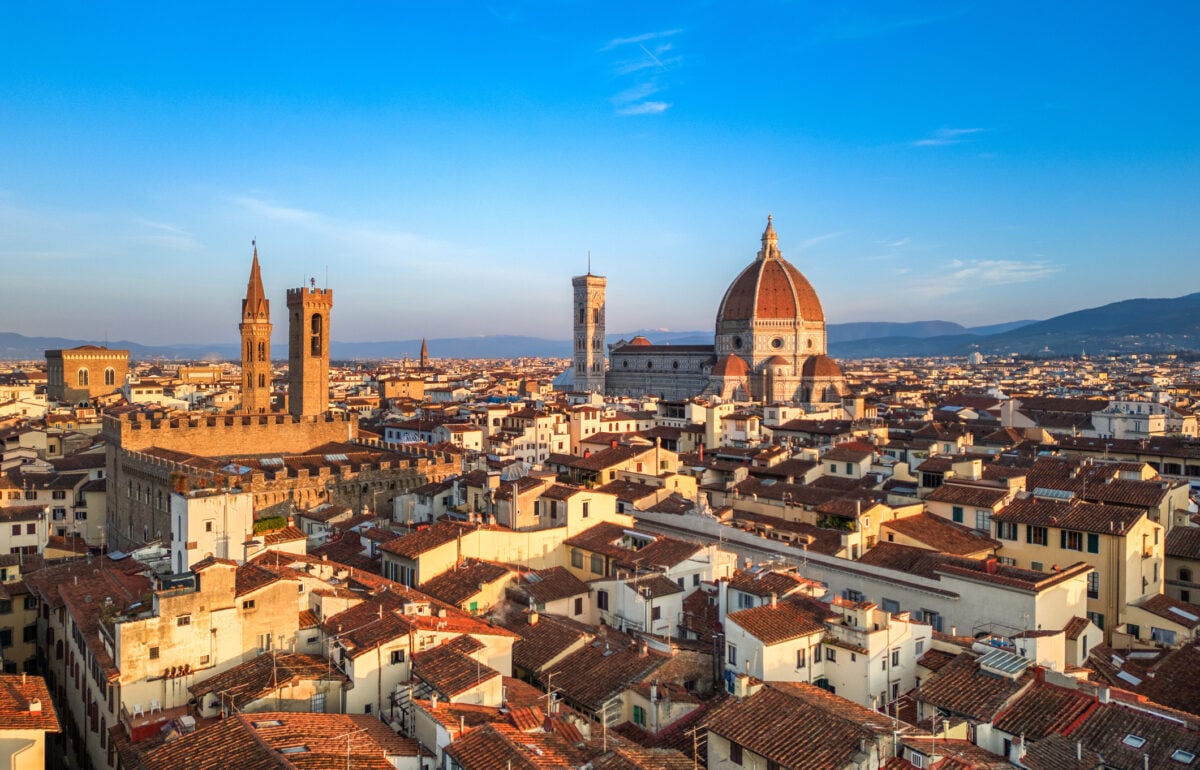 I pm di Firenze indagano sugli affitti brevi del Comune