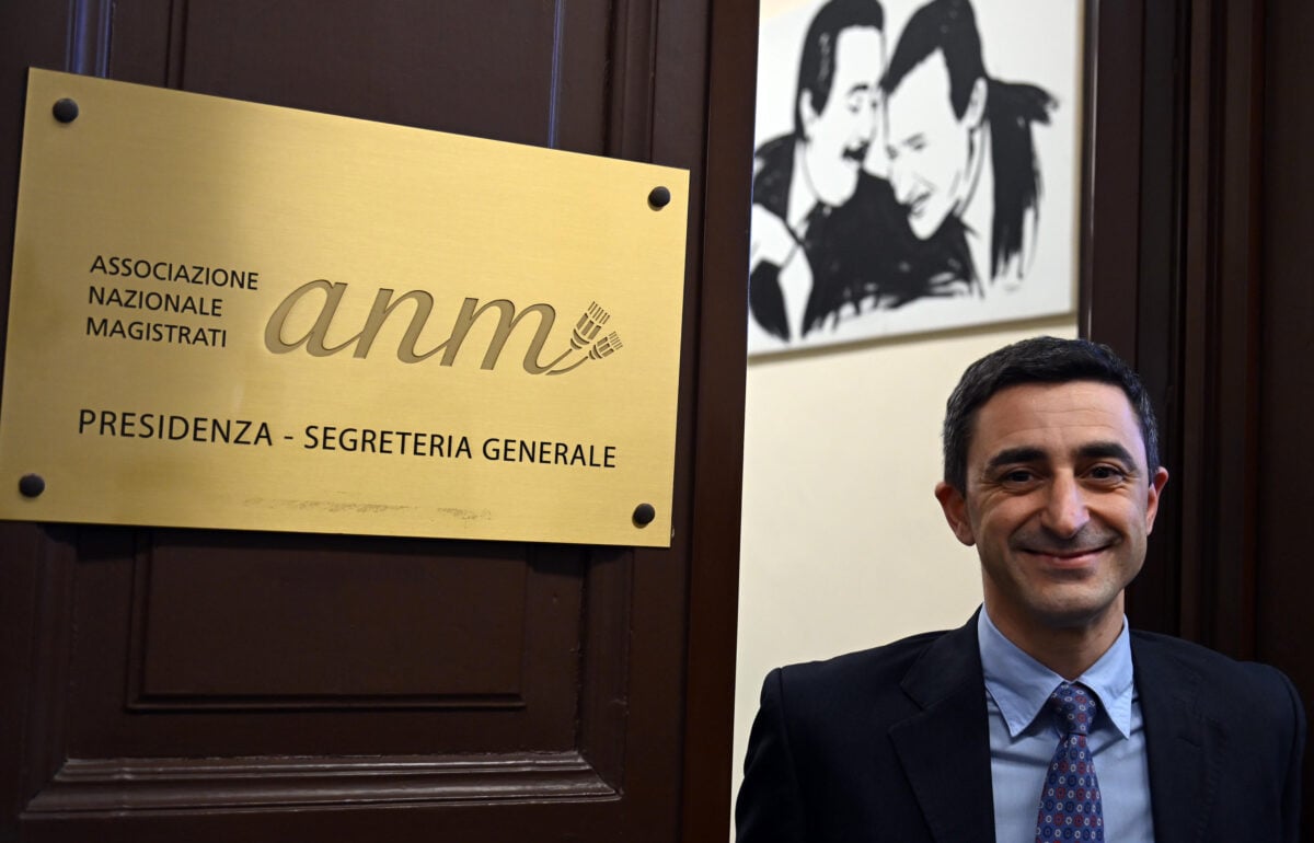 L’Anm mette i soldi per i ricorsi contro la Scuola dei magistrati