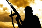 L’islam radicale uccide l’infanzia per dare nuove leve al terrorismo