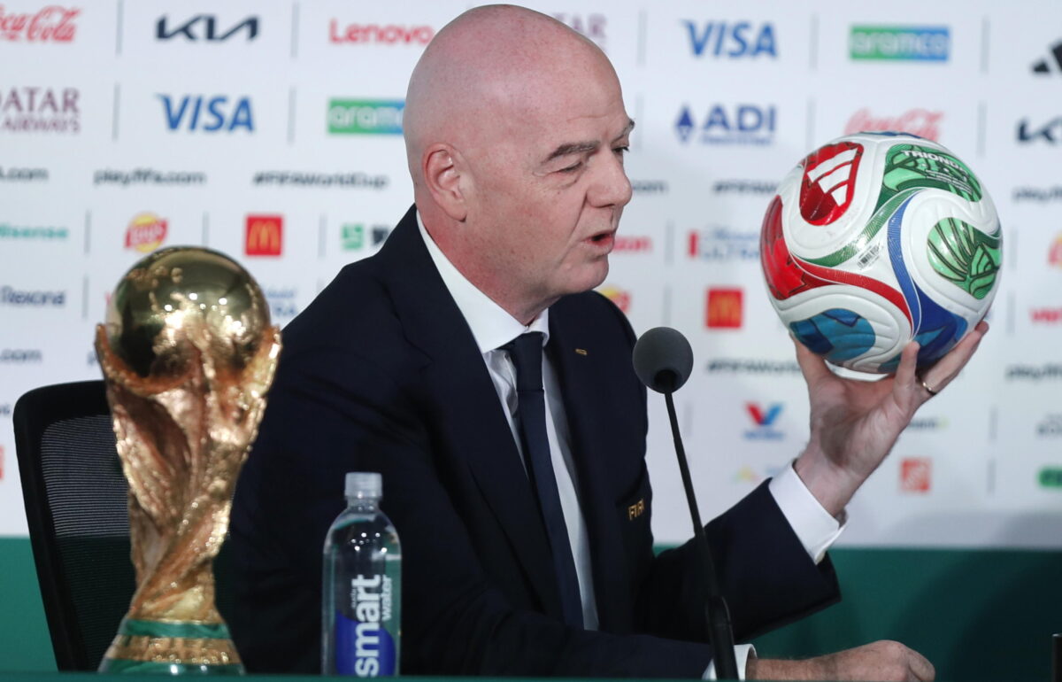 uefa fifa scontro