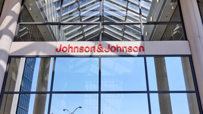 Johnson&Johnson versa 5,5 miliardi alle vittime del talco «cancerogeno»