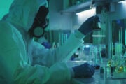 I cartelli messicani conquistano l’Africa: laboratori di metanfetamina alle porte dell’Europa