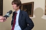Morto a Bologna, il legale dei poliziotti: «Intervento corretto, nessuna condotta esuberante»