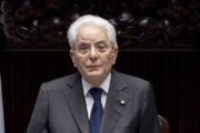 Re Sergio stoppa il governo che vuole graziare Roggero