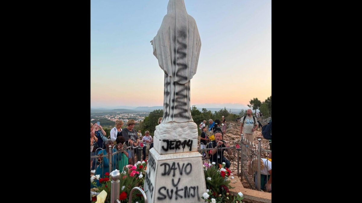Profanazione e fiamme a Medjugorje. Preso un drogato polacco convertito