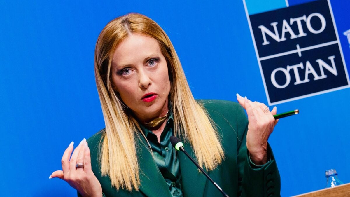 Meloni: «Sulle basi Usa rispettiamo gli impegni ma non partecipiamo ad attacchi»