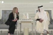 Meloni a Doha alla cerimonia per la morte di Al Thani