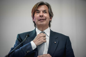 banca intesa