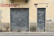 Desertificazione commerciale, in Italia quasi 100.000 negozi in meno in sette anni