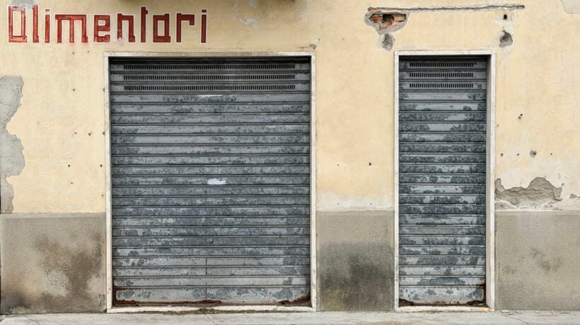 Desertificazione commerciale, in Italia quasi 100.000 negozi in meno in sette anni