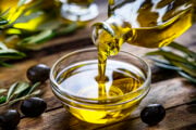 Olio italiano minacciato dalle frodi. Lollobrigida: «Ora tolleranza zero»