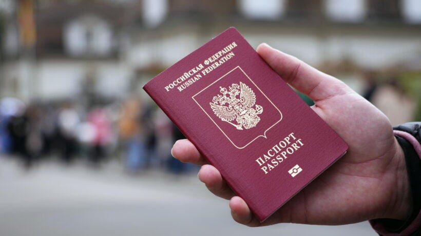L’Ue litiga sulla stretta ai visti russi