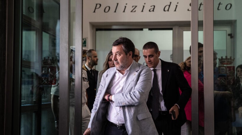 Denuncia della polizia contro Lepore. «Trattati come carne da macello»