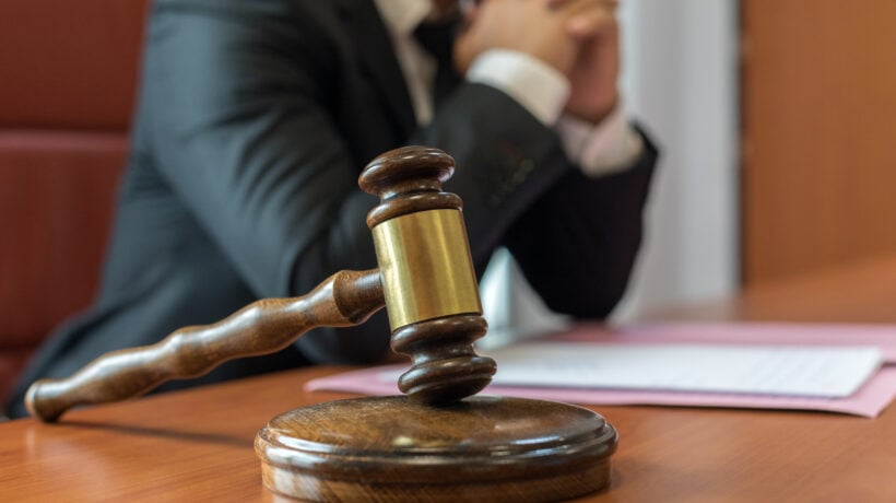I giudici si aumentano la paga di 16.000 euro