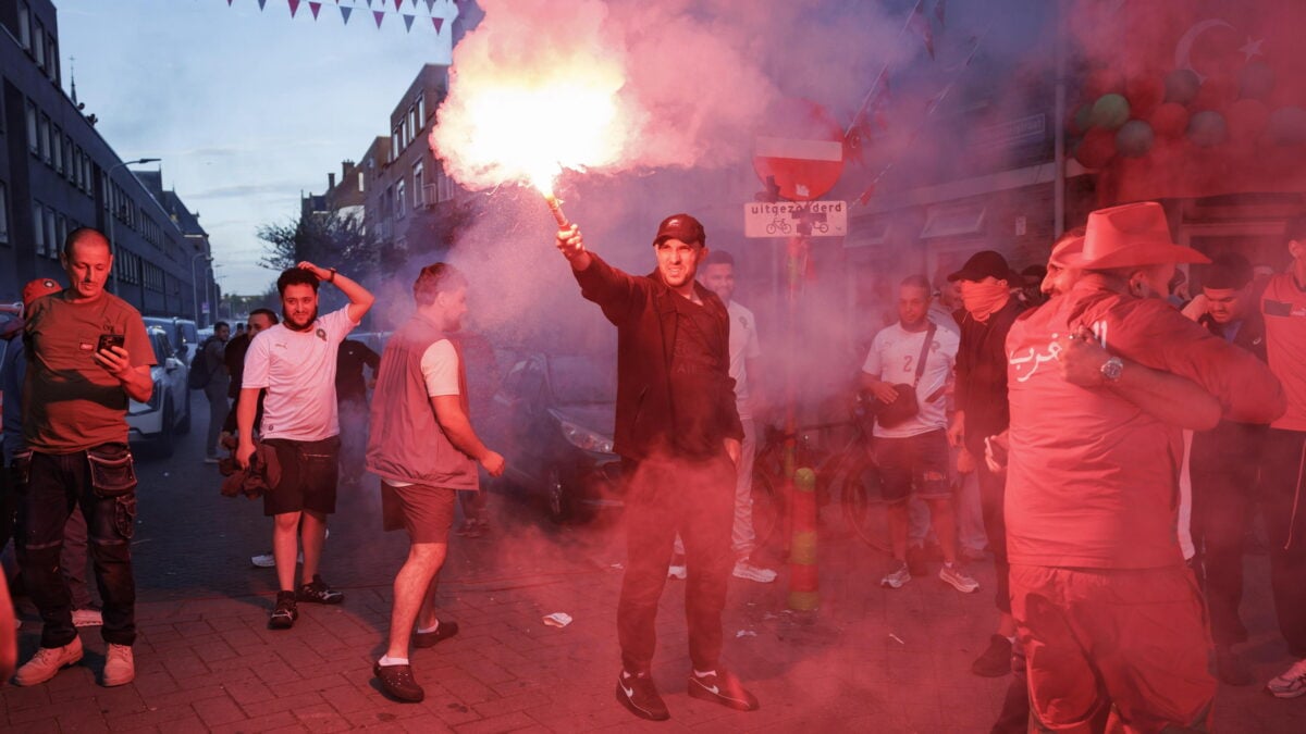 Francia-Marocco con rischio guerriglia. Ma Parigi dorme e pensa alle fan zone