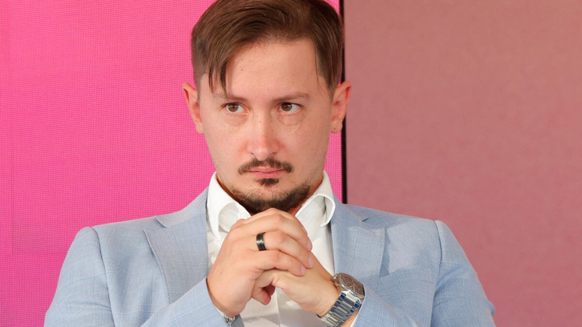 tommaso longobardi comunicazione social meloni