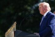 Oggi Trump vede Netanyahu sull’Iran: «Tratto, ma se non funziona attacco»
