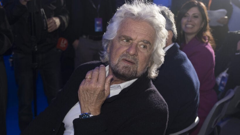 Grillo «liscia» Musk e i grillini Maga. Così può ammazzare il campo largo